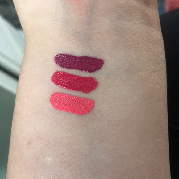 3 Mini Kylie Cosmetics Velvet Lipsticks - Picture 3 of 4